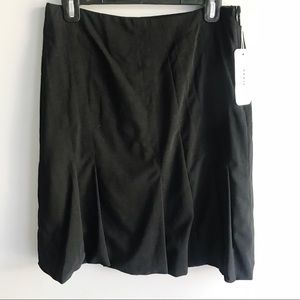 Akris Punto Black Wool Knee Length Skirt